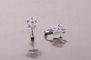 Fehér arany baba fülbevaló franciakapcsos virág rózsaszín és fehér kövekkel bf-nfrsz-01-fa - Arany baba fülbevalók